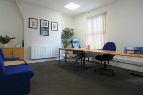 Office 1.jpg