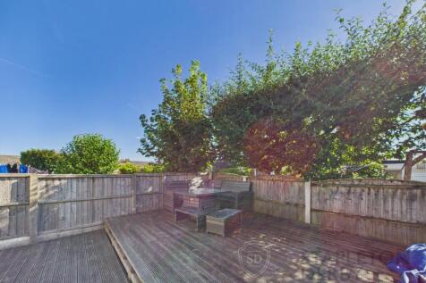 CAM04720G0-PR0132-STILL017.jpg