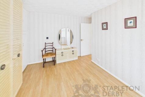 CAM04720G0-PR0038-STILL024.jpg