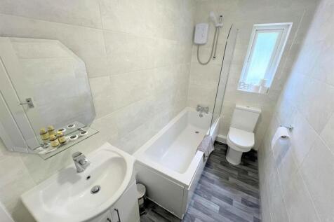 WhatsApp Image 2025-07-03 at 17.22.45.jpg