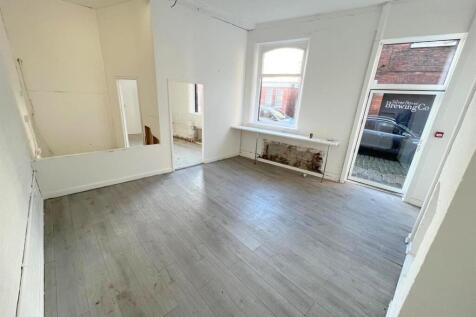 WhatsApp Image 2025-10-24 at 14.57.10 (3).jpg