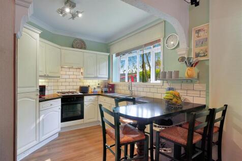 132 Neasden Lane - uJH28HApyRvBUogD4PPS.jpg