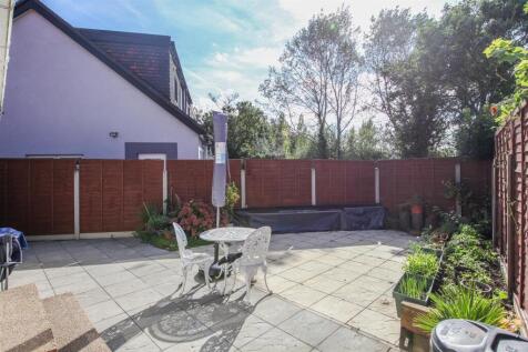 14A Parkfields Avenue - D1AjqbOlyHiSf6sq6beJ.jpg