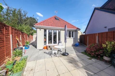 14A Parkfields Avenue - cYh5br5snoOkJfJhvcTA.jpg