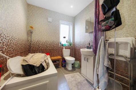 14A Parkfields Avenue - XmWuAEzVvGptpHHxJiFT.jpg