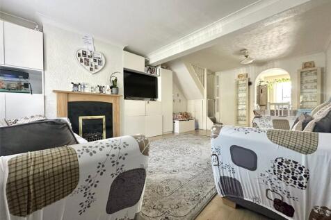 Through Lounge