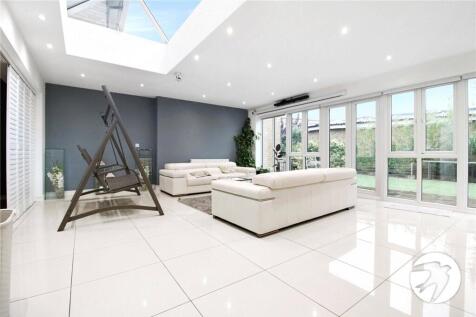Family Room/Dining