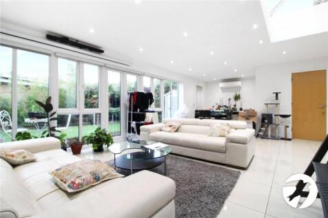 Family Room/Dining