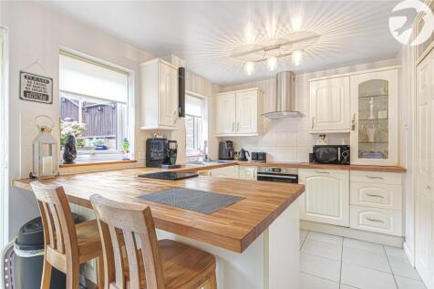 Dining/Kitchen