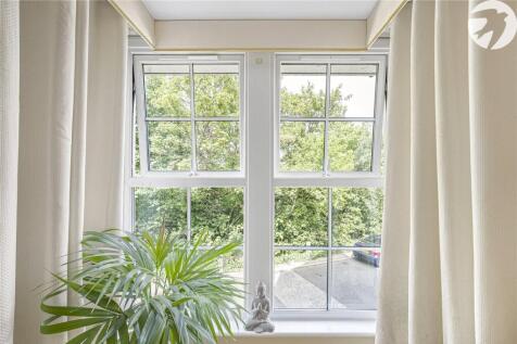 Front Bay Window
