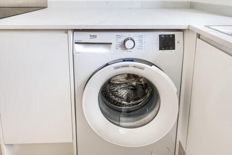 Washer dryer
