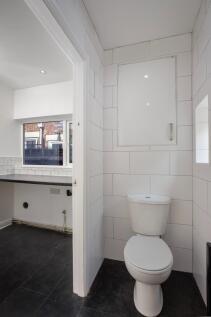 Utility/Shower Room