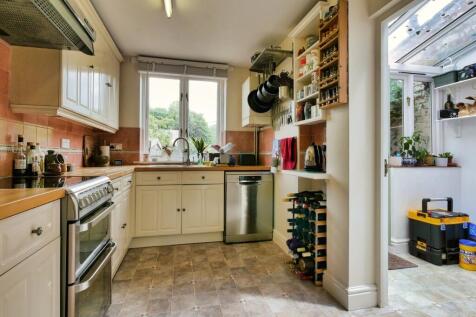 Kitchen utility