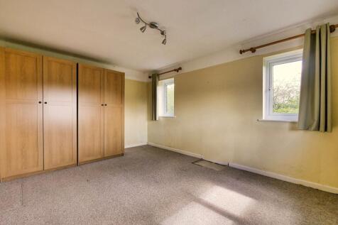 Bedroom 1 of 3