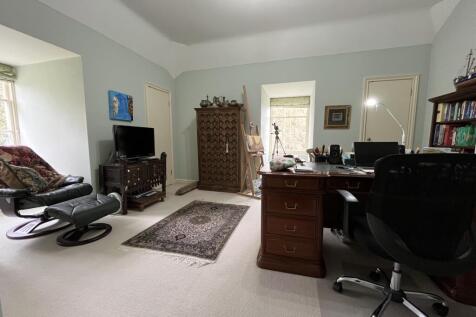 15 bedroom office
