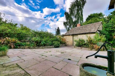 Courtyard Garden
