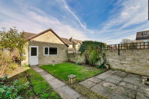 Rear Garden Garage