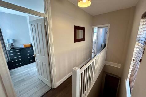 119a westward road 1.jpg