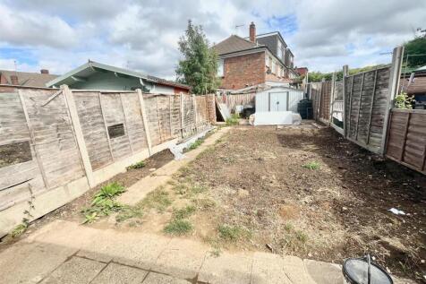 Back garden 2.jpg