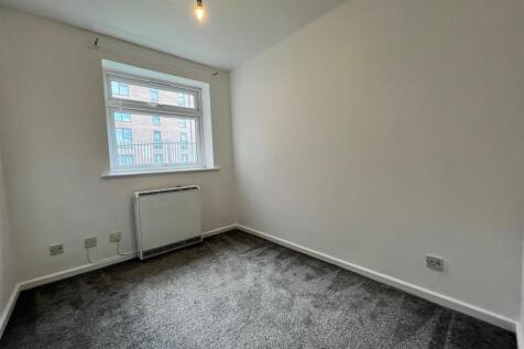 Small Bedroom