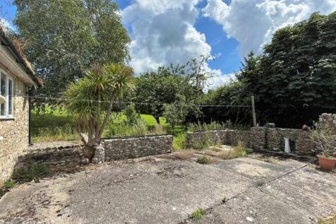 Rear Courtyard