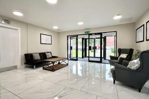 Communal Entrance Lobby