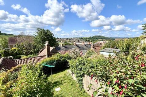 Rear Garden &amp; View