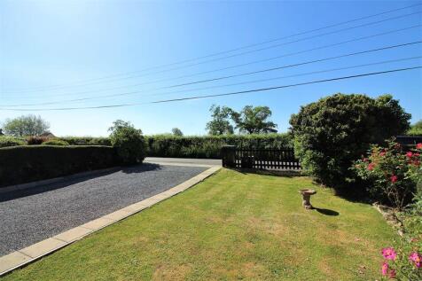 Front Garden &amp; Driveway