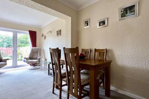 Dining/Family Area