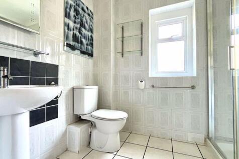 Ground Floor Shower Room