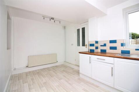 Kitchen / Breakfast Area
