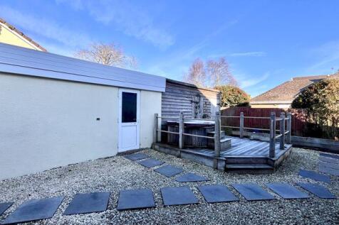 Side Access to Garage