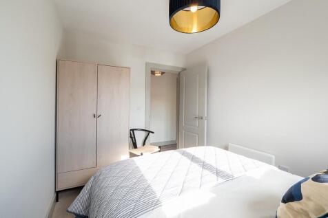 Rugby Rd Flat 140...