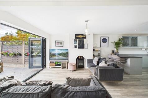 CAM03416G0-PR0115...