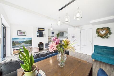 CAM03416G0-PR0115...