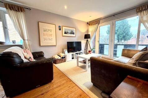 WhatsApp Image 20...