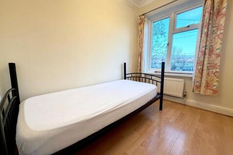 WhatsApp Image 20...