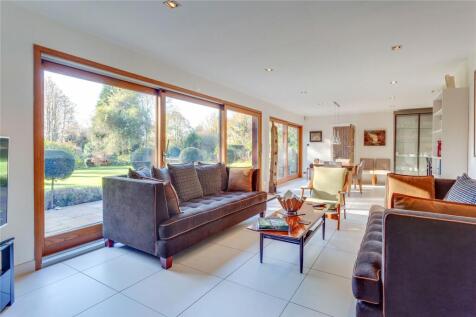 Dining/Living Area