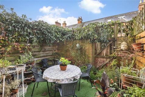 Rear Courtyard
