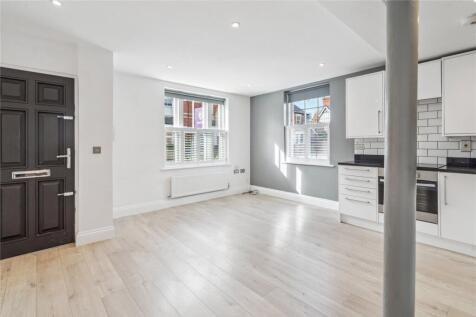 Kitchen/Living Room