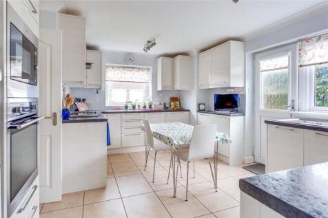Fitted Kitchen