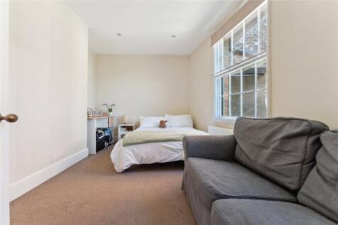 Living/Bedroom