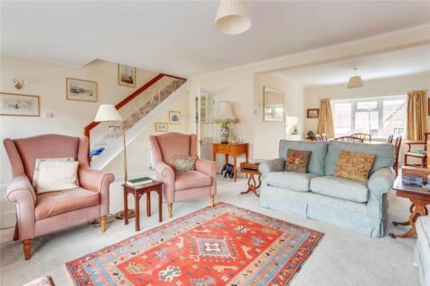 Sitting/Dining Room