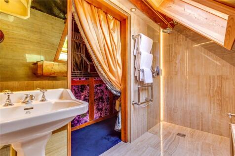 Ensuite Shower Room