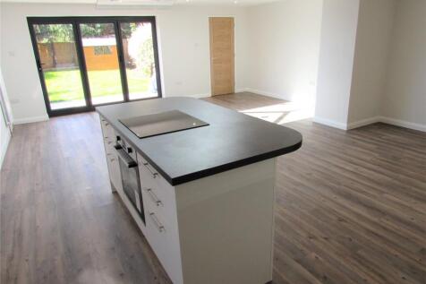 Kitchen/Living Area