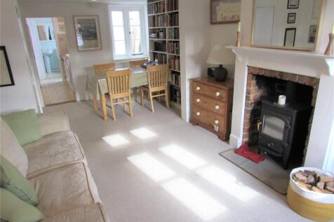 Living/Dining Area