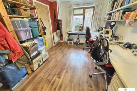 Bedroom Six/Office