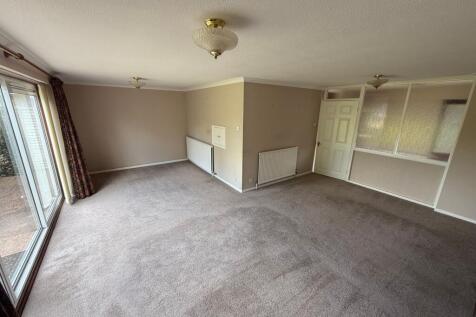 Lounge Dining Room