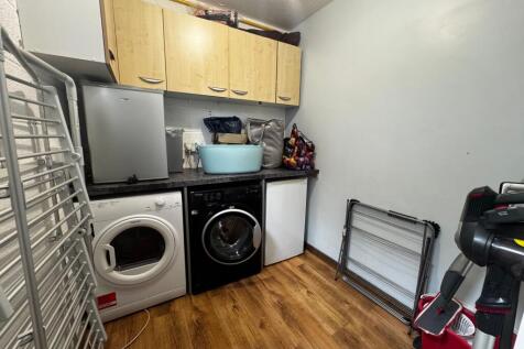 Utility Room Downstairs