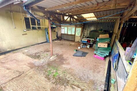 Double Garage/Carport